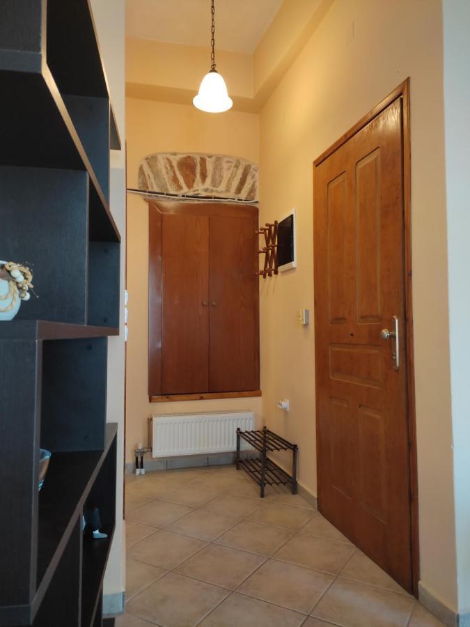 1872 - Agnes, Cozy Stony Apartment With Balcony Ermoupoli Exterior foto
